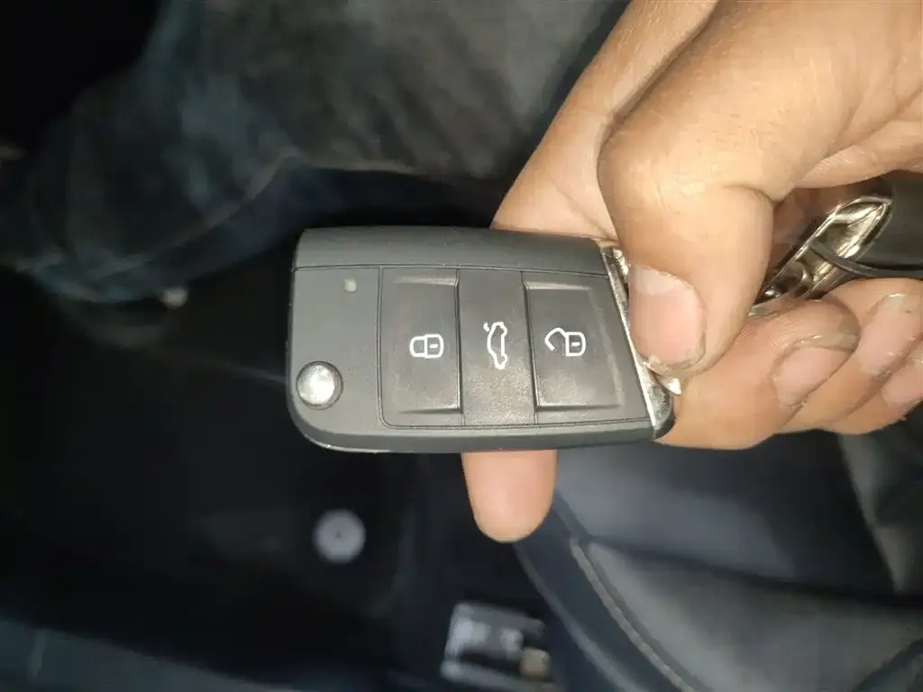 Volkswagen Tharu 2024 из CN, фото 9