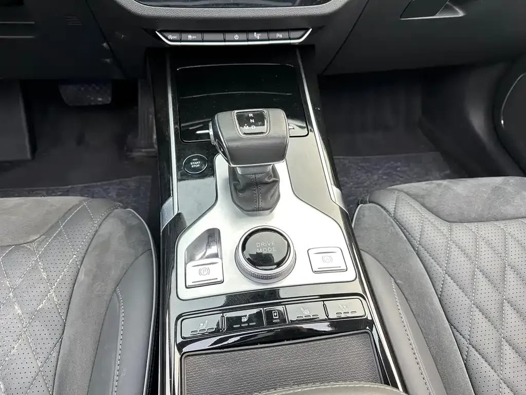 Hongqi HS5 2021 из CN, фото 6