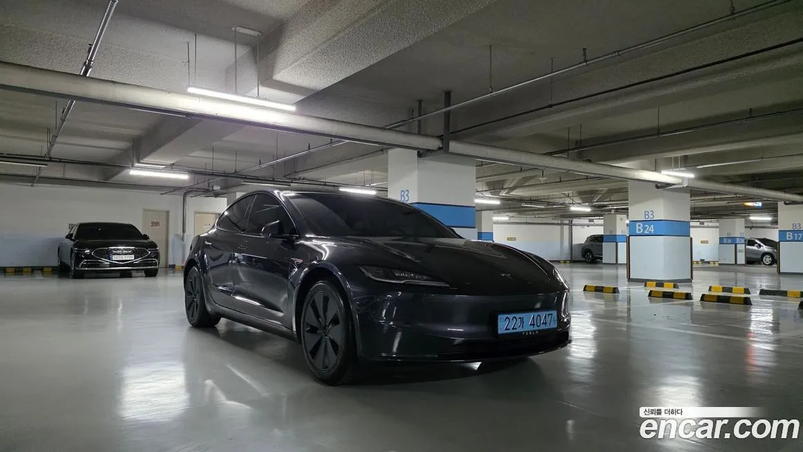 Tesla Model 3 2025 из KR, фото 3