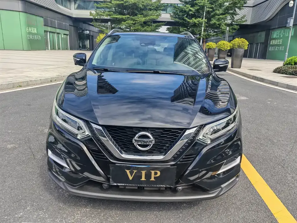 Nissan Qashqai 2022 из CN, фото 2