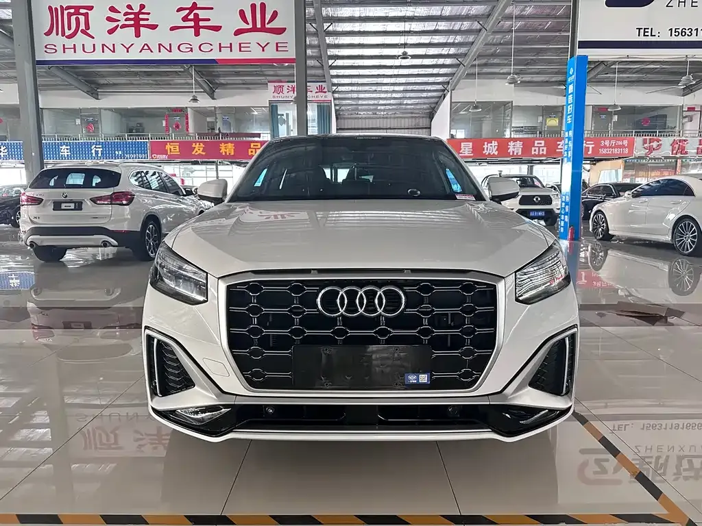 Audi Q2L 2024 из CN, фото 2