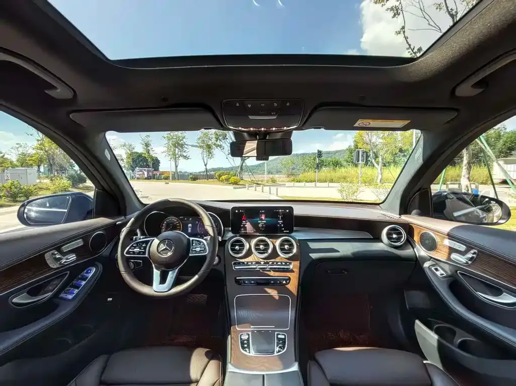 Mercedes-Benz GLC 2023 из CN, фото 8