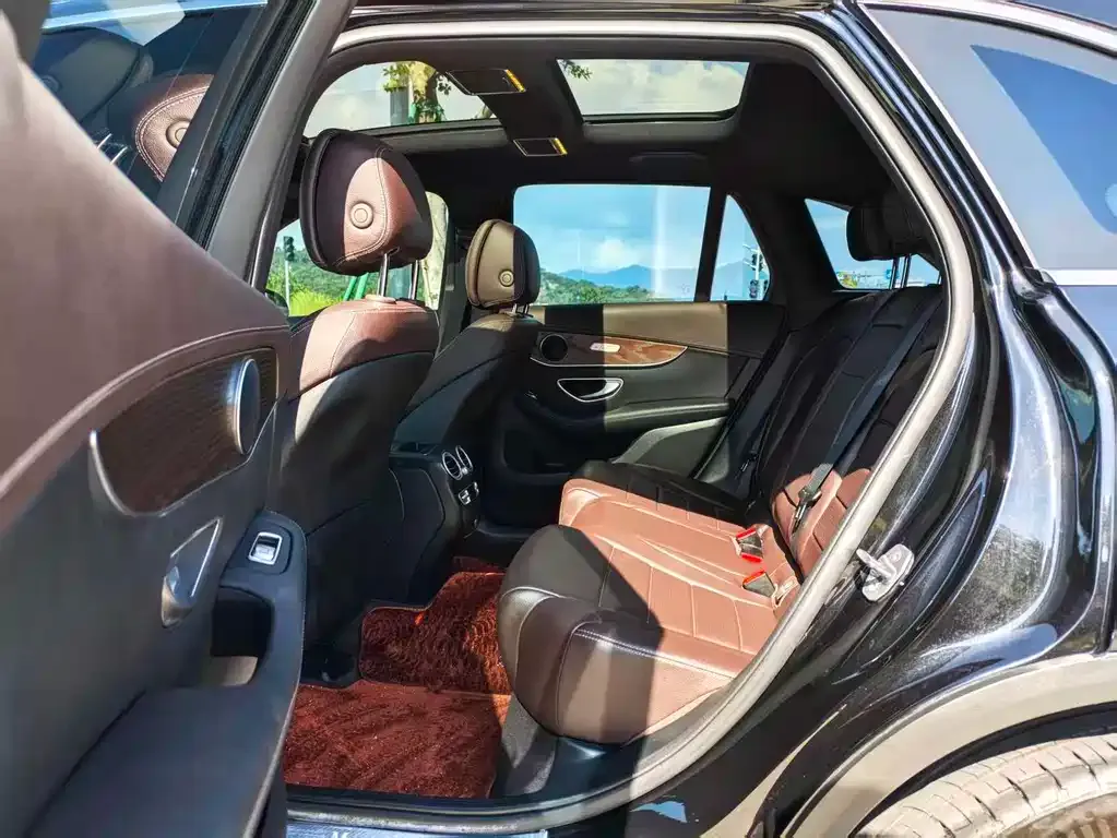 Mercedes-Benz GLC 2023 из CN, фото 9