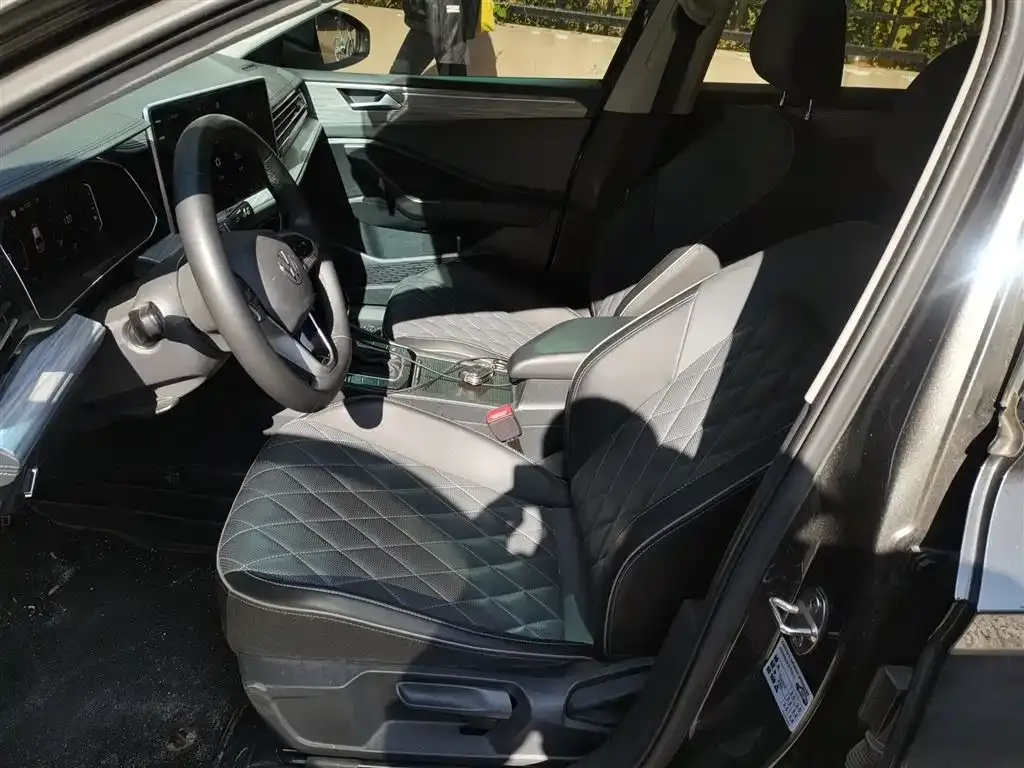Volkswagen Sagitar 2022 из CN, фото 8