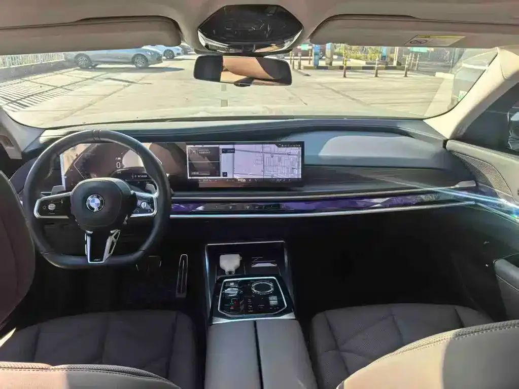 BMW 7 Series 2024 из CN, фото 4