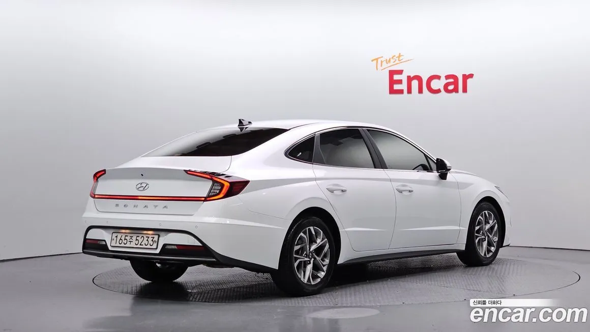 Hyundai Sonata 2021 из KR, фото 2