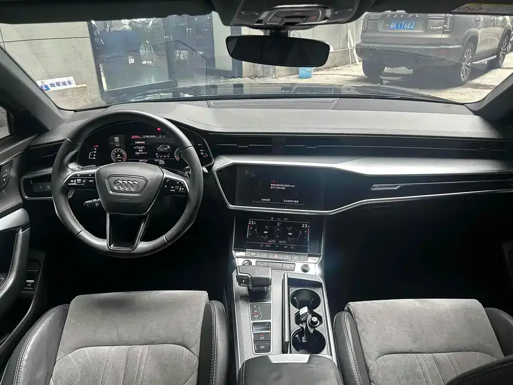 Audi A6L 2021 из CN, фото 7