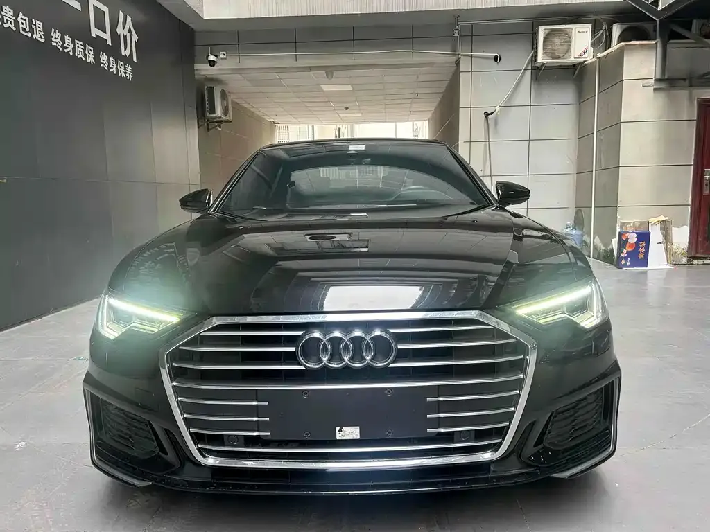 Audi A6L 2021 из CN, фото 9