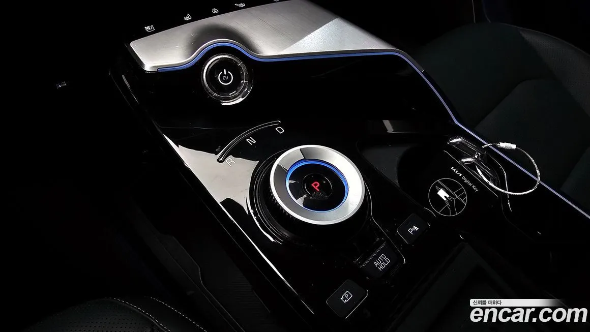 Kia EV6 — фото 9