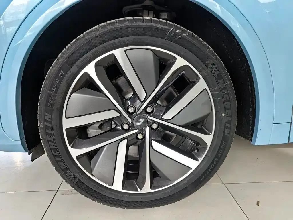 Li Auto Li L7 2024 из CN, фото 4