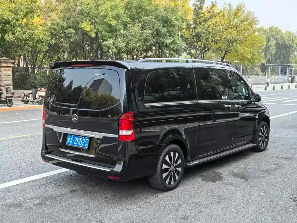 Mercedes-Benz Vito 2024 из CN, фото 4