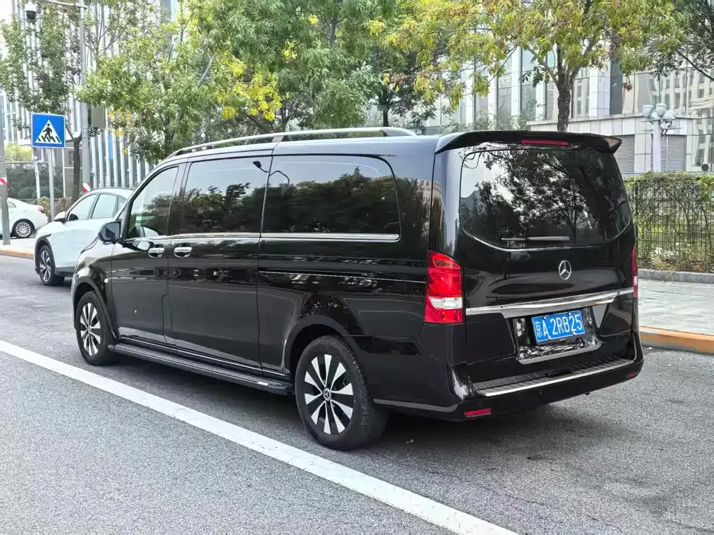 Mercedes-Benz Vito 2024 из CN, фото 5
