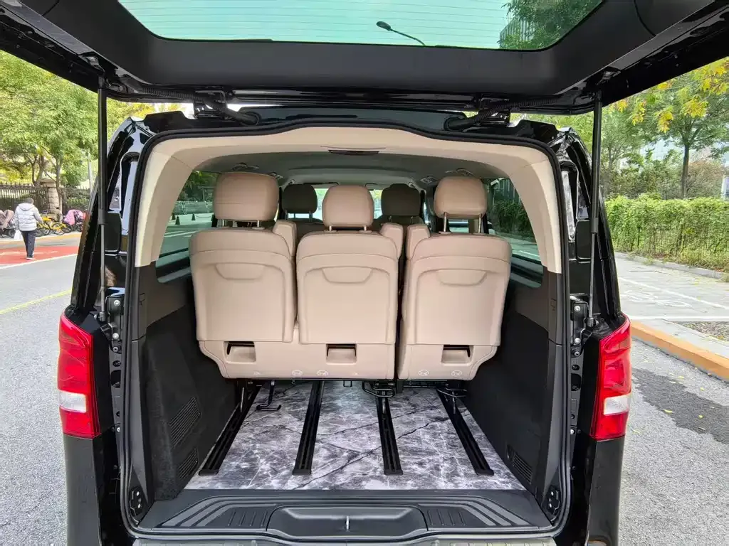Mercedes-Benz Vito 2024 из CN, фото 9