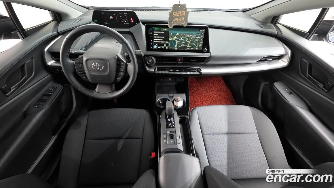 Toyota Prius 2024 из KR, фото 7