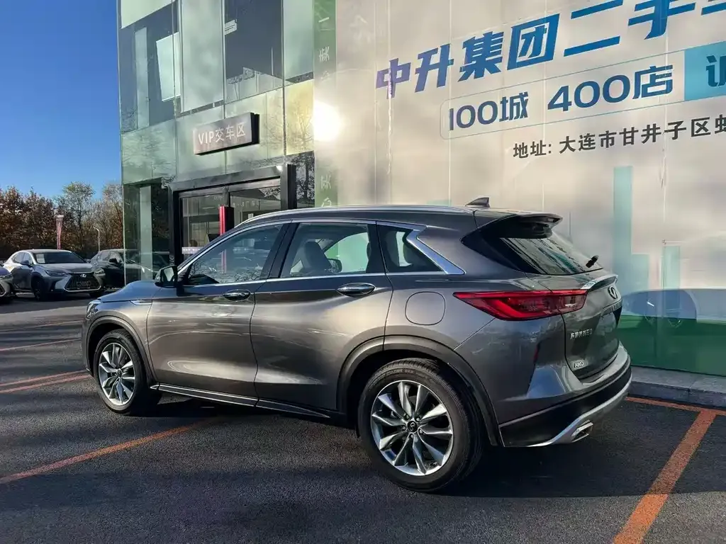 Infiniti QX50 2023 из CN, фото 3