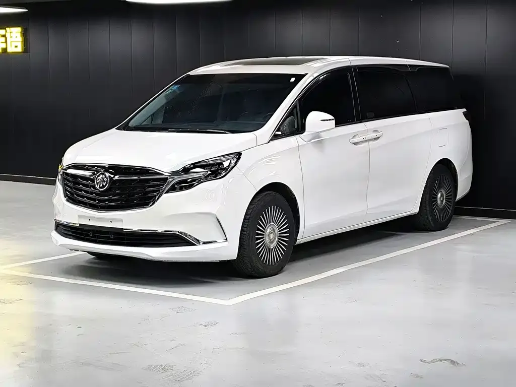 Buick GL8 2021 из CN, фото 1