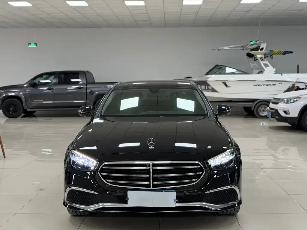 Mercedes-Benz E-Class 2023 из CN, фото 2