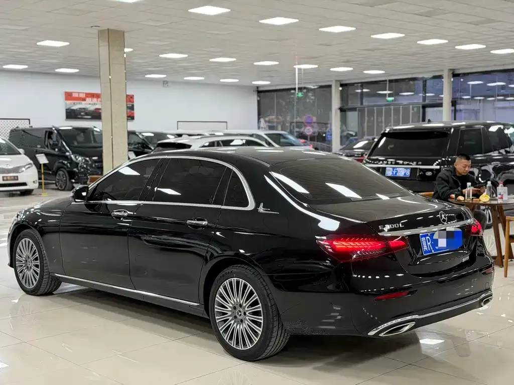 Mercedes-Benz E-Class 2023 из CN, фото 9