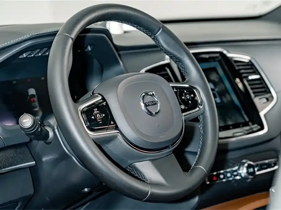 Volvo XC90 2023 из CN, фото 10