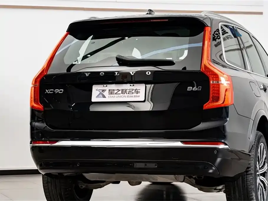 Volvo XC90 2023 из CN, фото 8