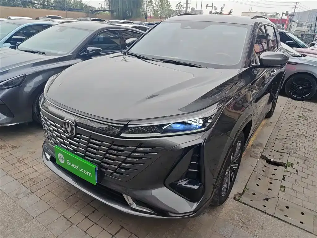 Changan CS75PLUS 2023 из CN, фото 2