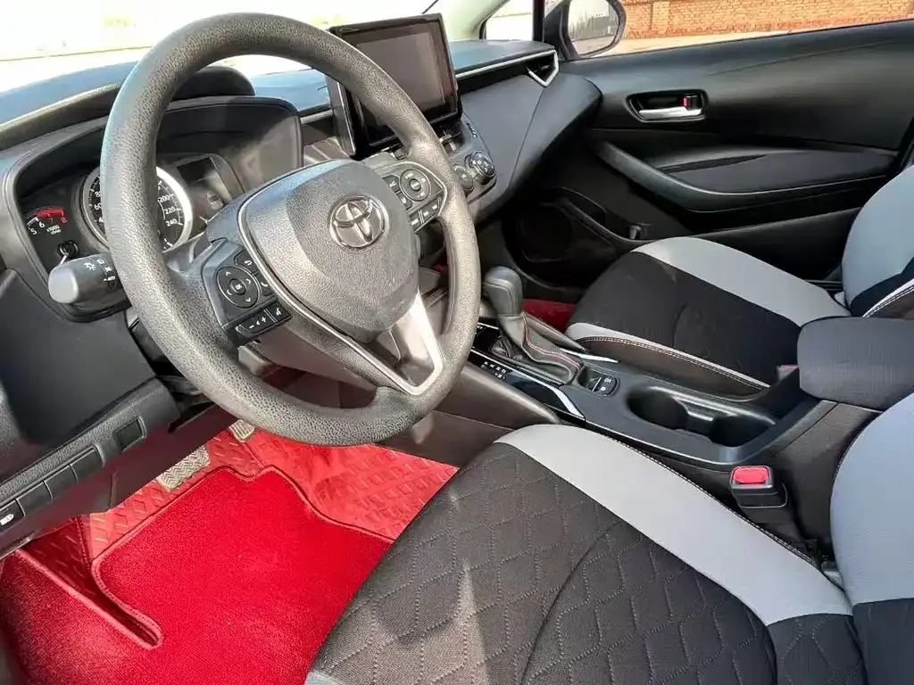 Toyota Corolla 2023 из CN, фото 4