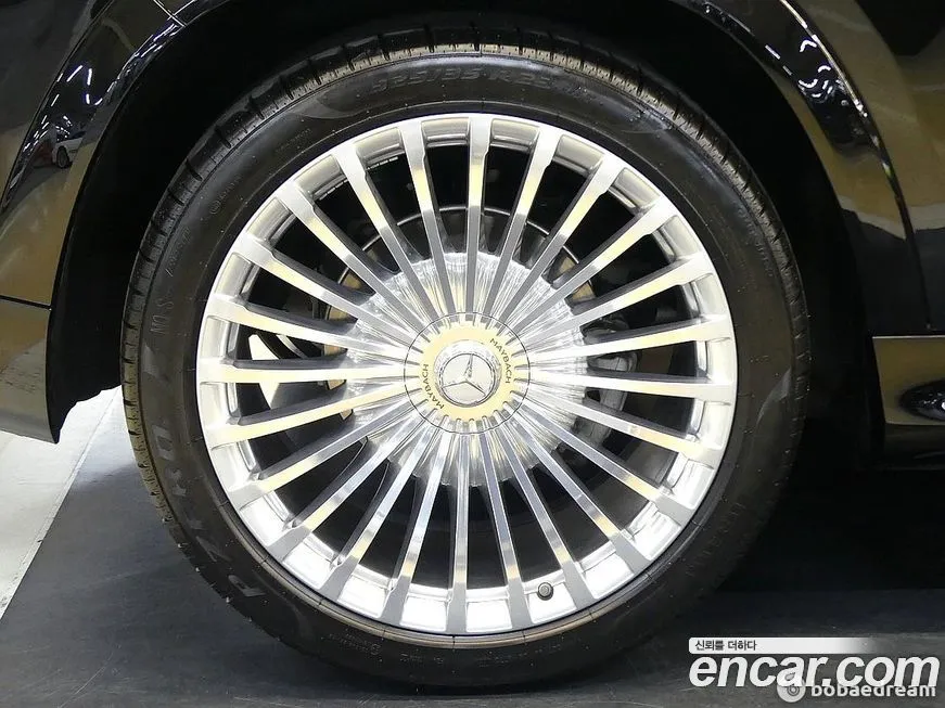 Mercedes-Benz GLS-Class 2023 из KR, фото 5