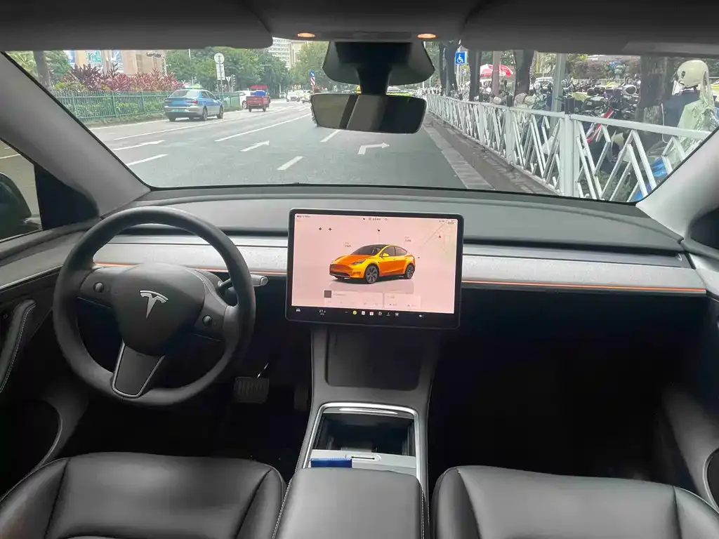 Tesla Model Y 2024 из CN, фото 10