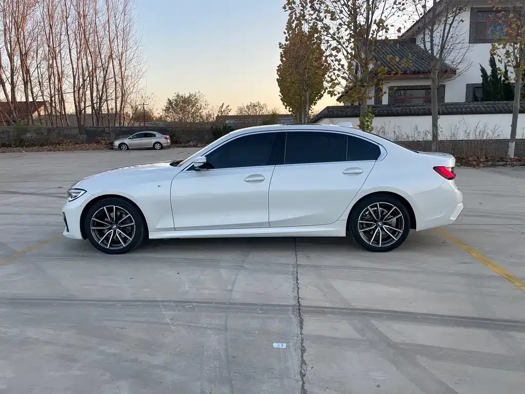 BMW 3 Series — фото 10