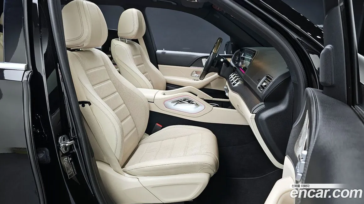 Mercedes-Benz GLS-Class — фото 10