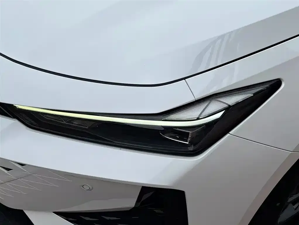 Changan UNI-V 2024 из CN, фото 8