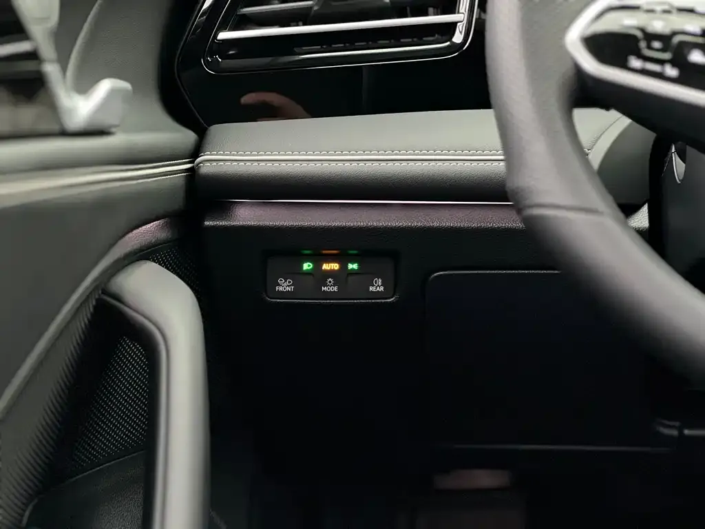 Volkswagen Magotan 2025 из CN, фото 10