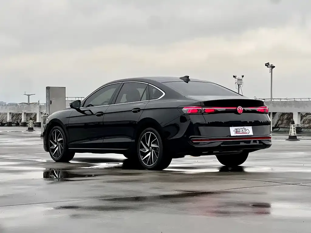 Volkswagen Magotan 2025 из CN, фото 3