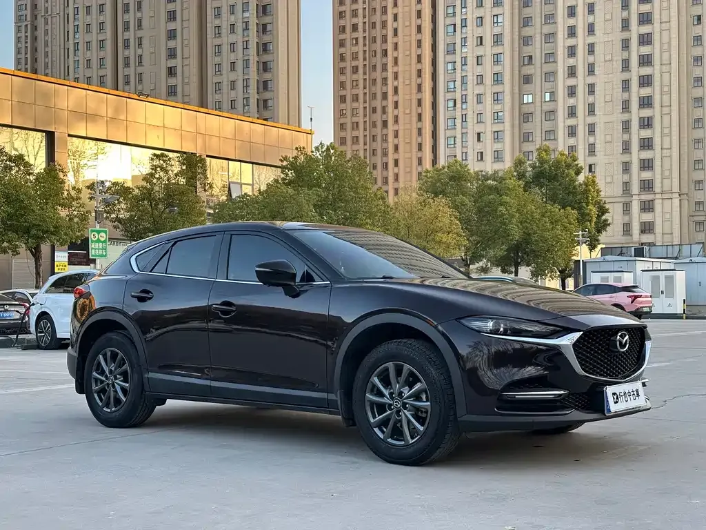 Mazda CX-4 — фото 3