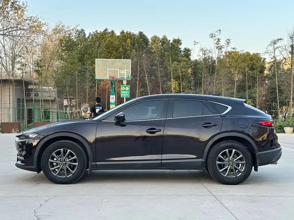 Mazda CX-4 — фото 4