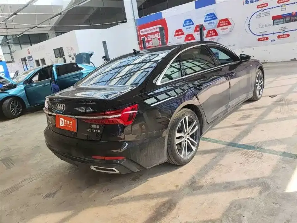 Audi A6L 2022 из CN, фото 8