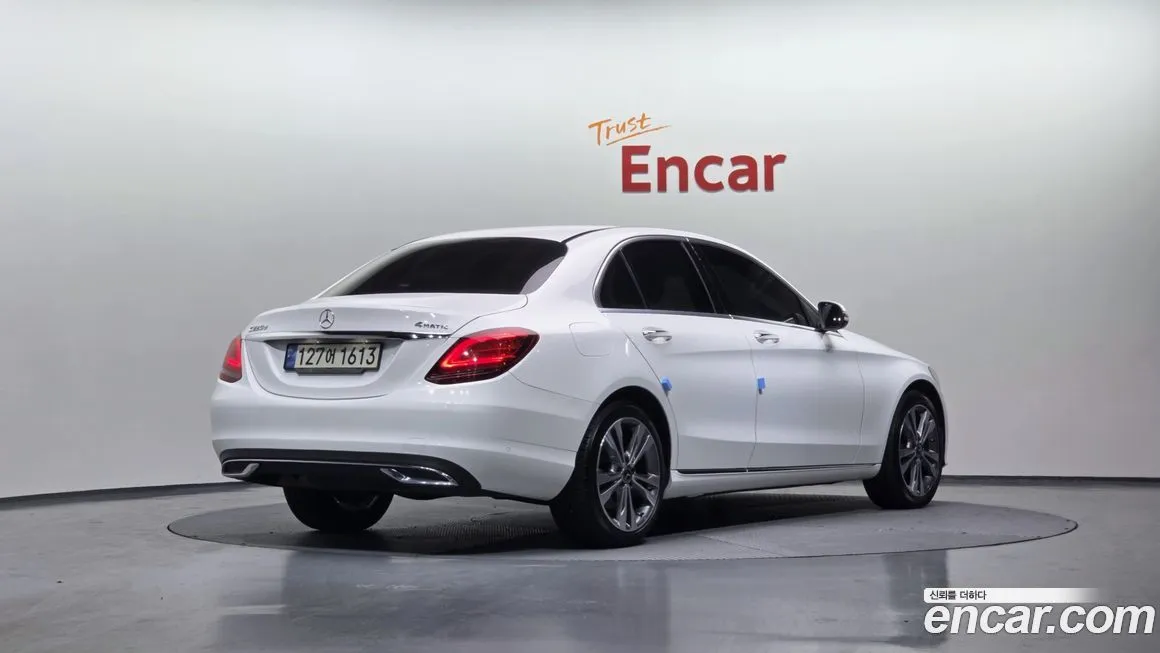 Mercedes-Benz C-Class 2021 из KR, фото 2