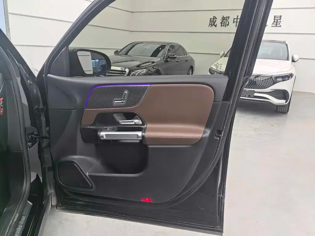 Mercedes-Benz GLB 2022 из CN, фото 8