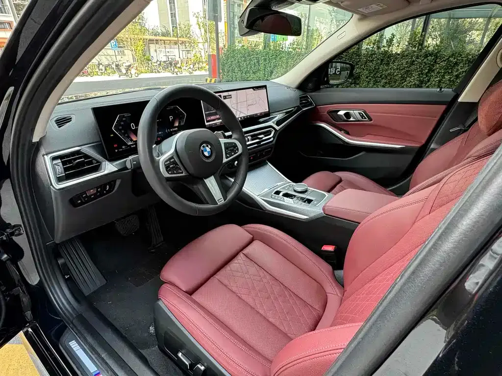 BMW 3 Series 2024 из CN, фото 4