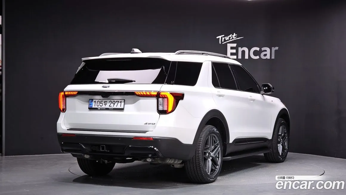 Ford Explorer 2025 из KR, фото 2