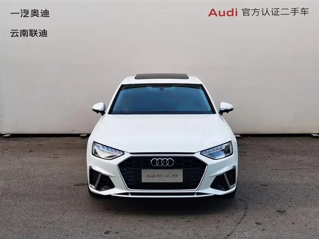 Audi A4L 2021 из CN, фото 2