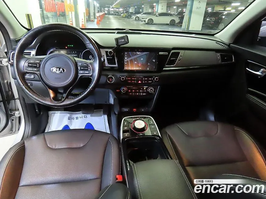 Kia Niro 2021 из KR, фото 10