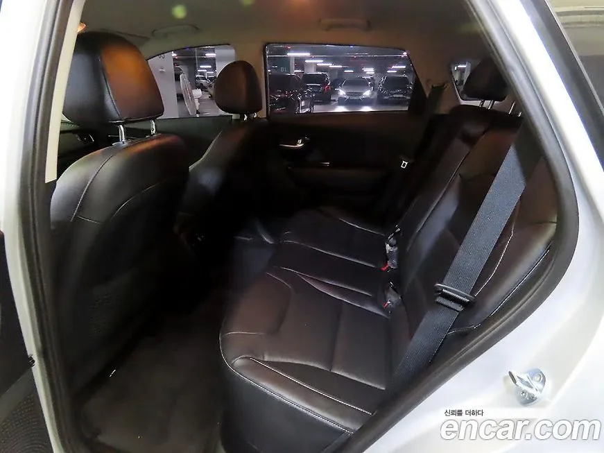 Kia Niro 2021 из KR, фото 7