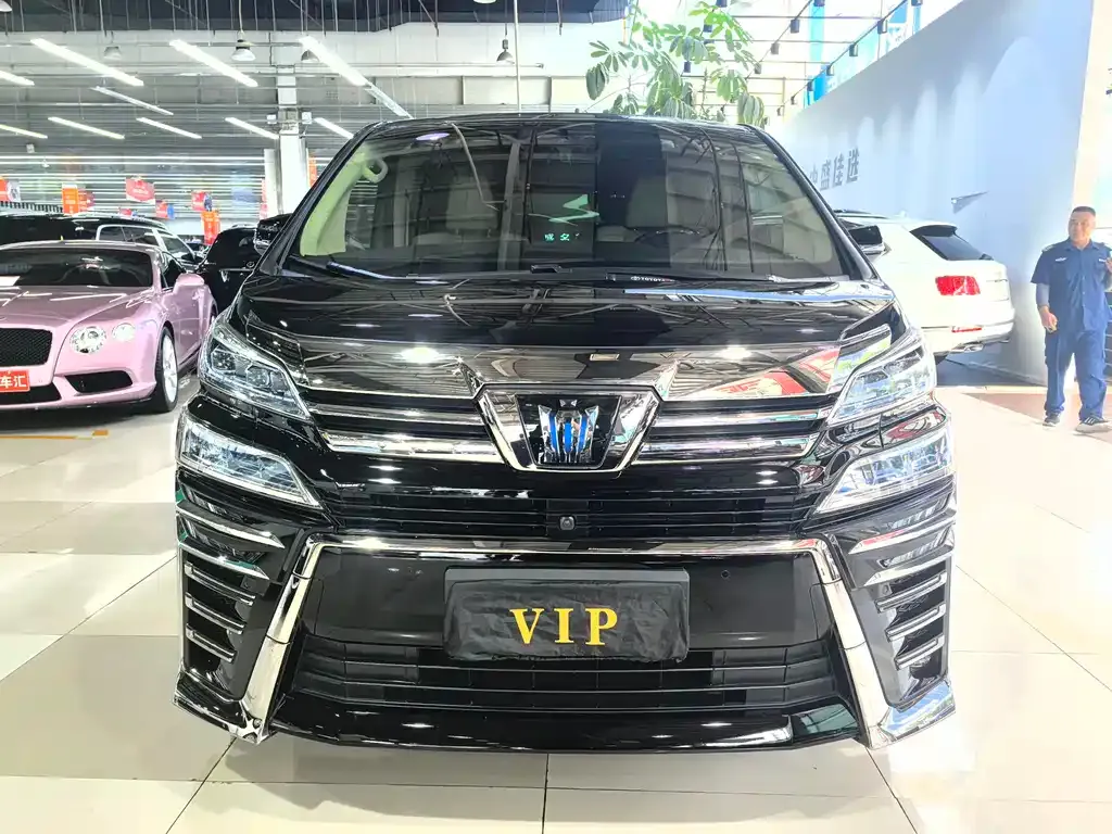 Toyota Vellfire 2022 из CN, фото 2