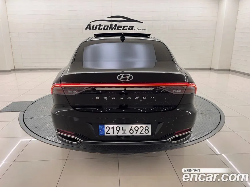 Hyundai Grandeur 2023 из KR, фото 3