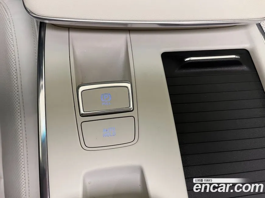 Hyundai Grandeur 2023 из KR, фото 9