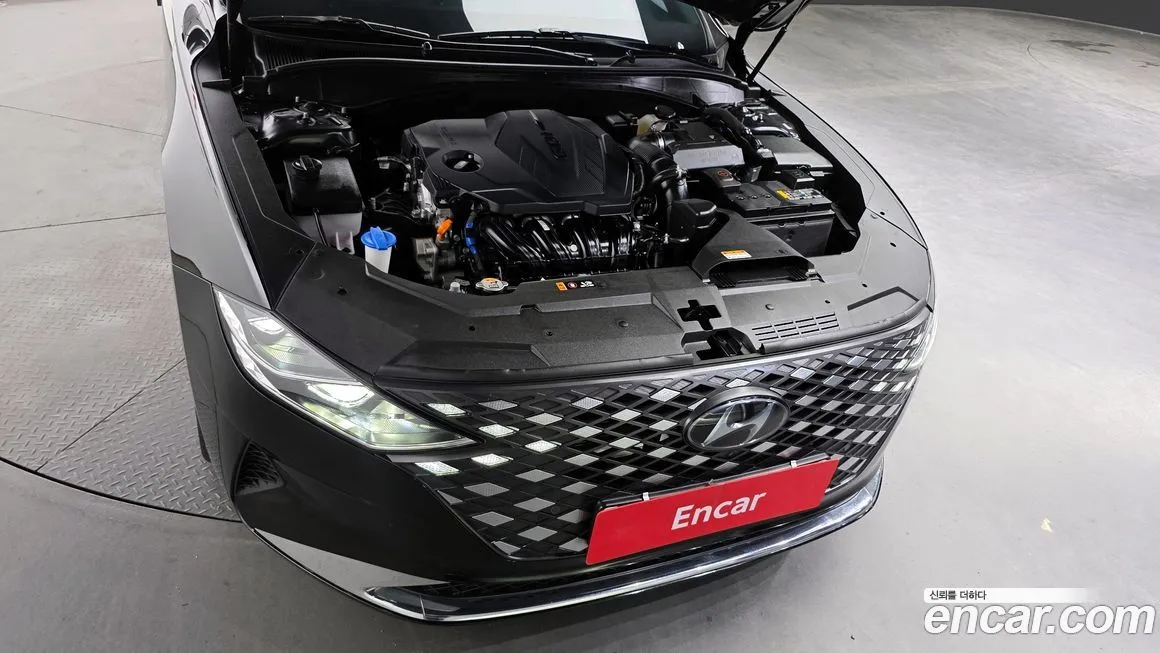 Hyundai Grandeur 2022 из KR, фото 6