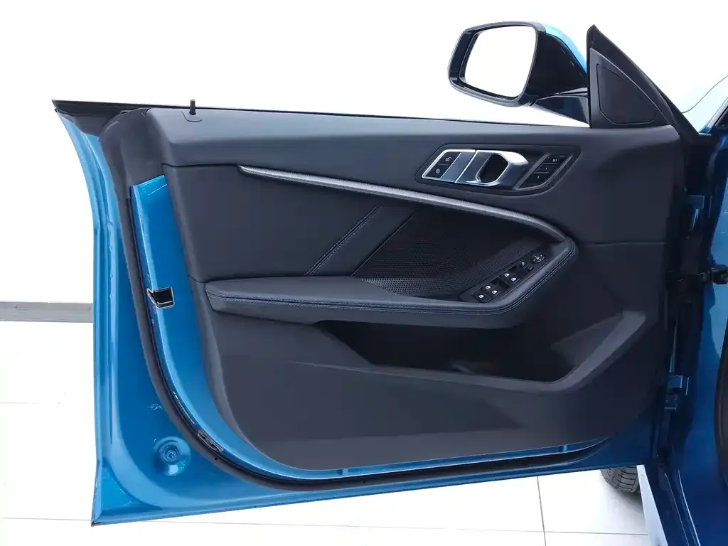 BMW 2 Series (Import) 2023 из CN, фото 10
