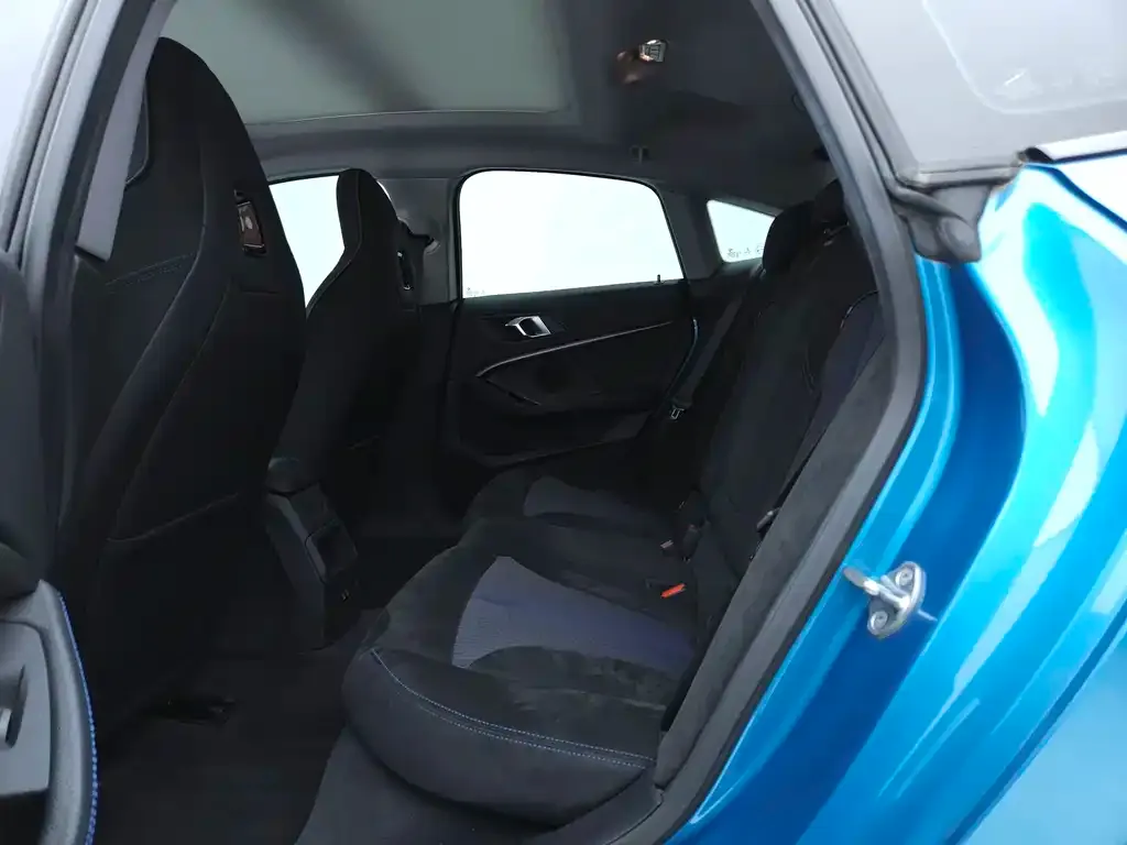 BMW 2 Series (Import) 2023 из CN, фото 9