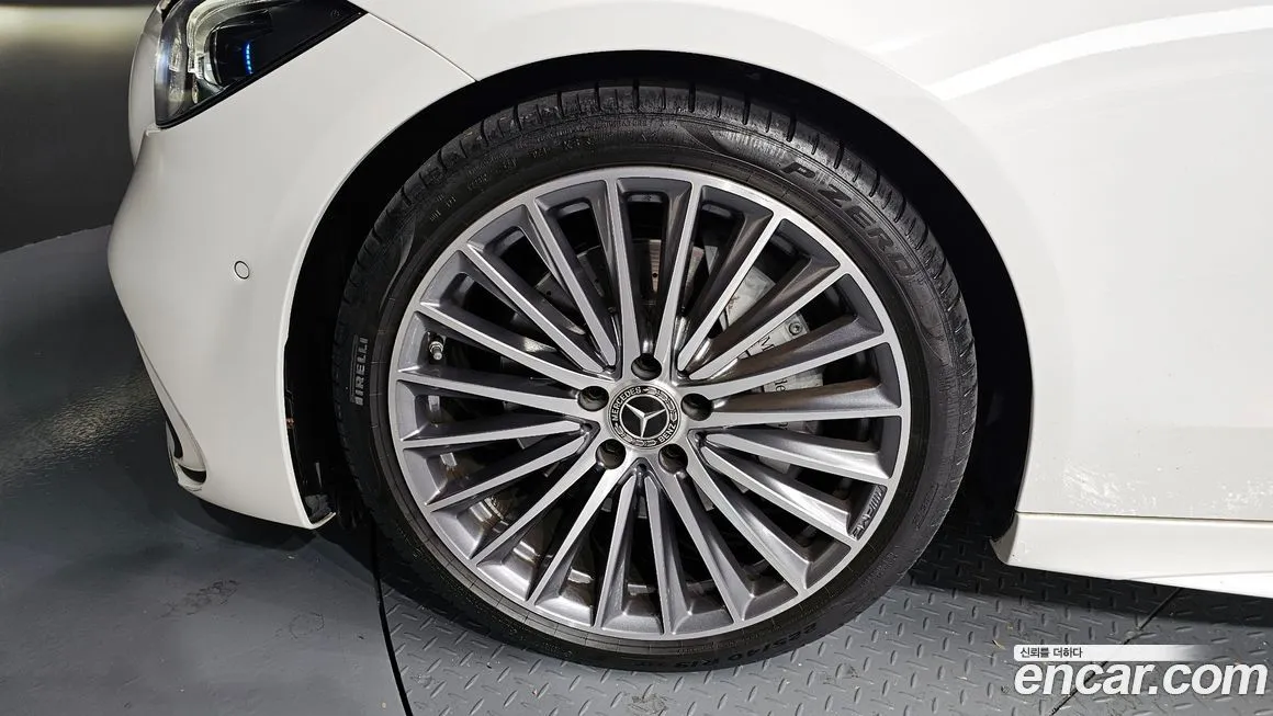 Mercedes-Benz C-Class 2024 из KR, фото 5